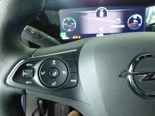 Opel Mokka-e Elektromotor 50kWh / 100kW