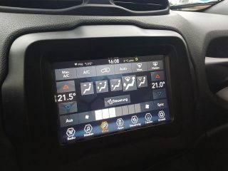 Jeep Renegade 1,0 MultiAir T3 FWD 6MT 120 Limited