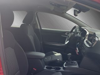 KIA ceed 1,6 CRDi 48V Silber