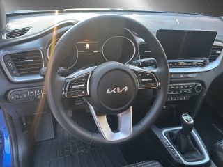 KIA ceed 1,5 TGDI Silber