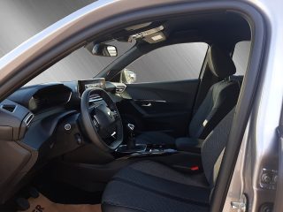 Peugeot 2008 PureTech 100 S&S Allure 6-Gang-Manuell