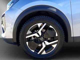 Peugeot 2008 PureTech 100 S&S Allure 6-Gang-Manuell