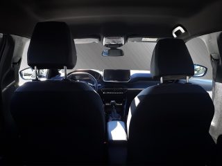 Peugeot 2008 PureTech 100 S&S Allure 6-Gang-Manuell