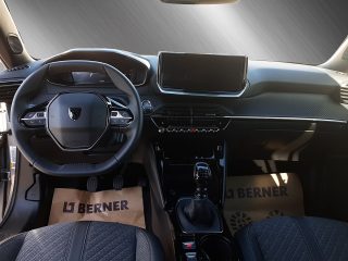 Peugeot 2008 PureTech 100 S&S Allure 6-Gang-Manuell