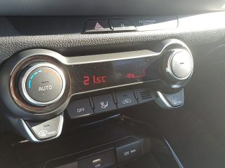 KIA Stonic 1,0 TGDI GPF ISG 25 Jahre