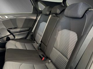 KIA ceed 1,0 TGDI ISG Silber