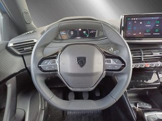 Peugeot 2008 PureTech 100 S&S Allure 6-Gang-Manuell