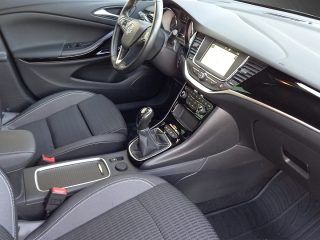 Opel Astra 1,2 Turbo Direct Injection Business Elegance