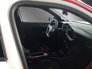 Opel Mokka-e Elektromotor 50kWh Euro 6d -3Phasig 100 kW GS-e