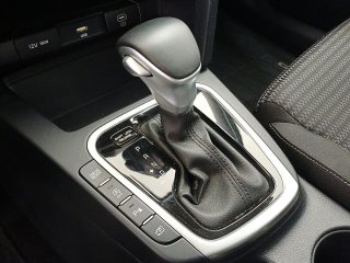 KIA Xceed 1,5 TGDI 48V GPF Silber DCT