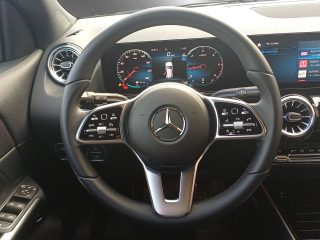 Mercedes-Benz GLA 200 d Progressive 4Matic