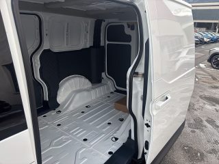 KIA PV5 Cargo 4DR 71,2kWh L2H1 Pure