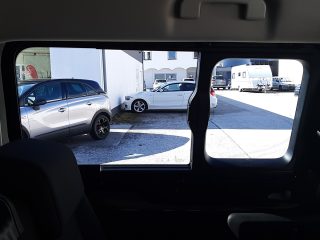 Opel Vivaro Kombi. XL. Diesel 180PS AT8