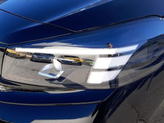 Opel Vivaro Kombi. XL. Diesel 180PS AT8