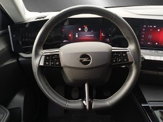 Opel Astra 1,2 Turbo Business Edition