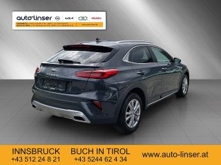 KIA Xceed 1,5 TGDI 48V GPF Silber DCT