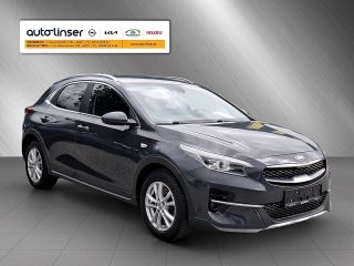 KIA Xceed 1,5 TGDI 48V GPF Silber DCT