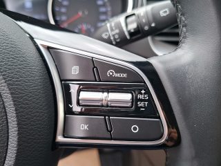 KIA Xceed 1,5 TGDI 48V GPF Silber DCT