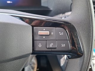 Opel Vivaro Kombi 2,2 Diesel L Aut. 9-Sitzer