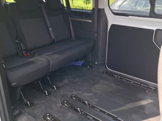 Opel Vivaro Kombi 2,2 Diesel L Aut. 9-Sitzer